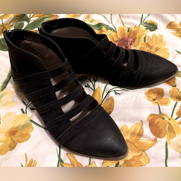 Free People Emma Black Leather Strappy Ankle Booties - Picture 8 of 11